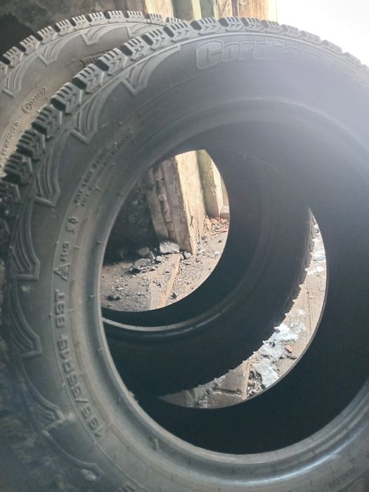 Продам зимние покрышки