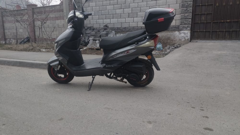 Продаётся мопед М8 в отличном состоянии