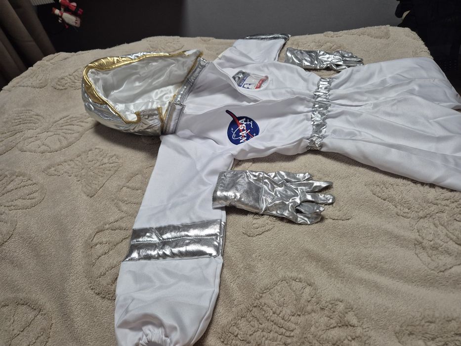 Костюм космонавта на 6-7 лет