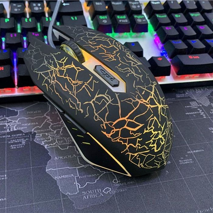 RGB Mouse kompyuter uchun