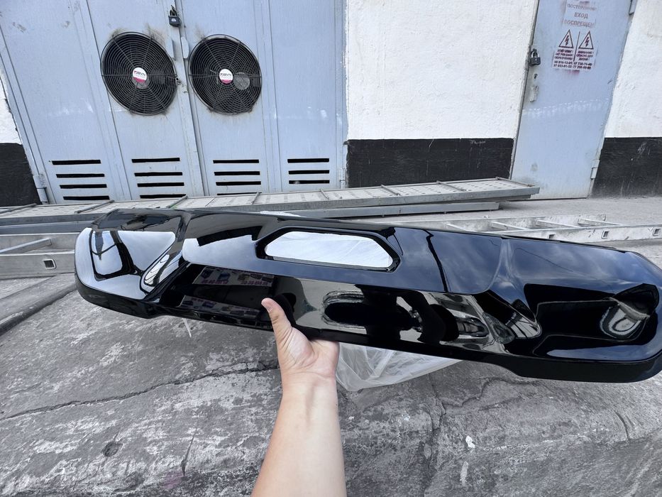 Tracker 2 yubka stalnoy  ЮБКА BLACK PIANO oldi va orqasi bor