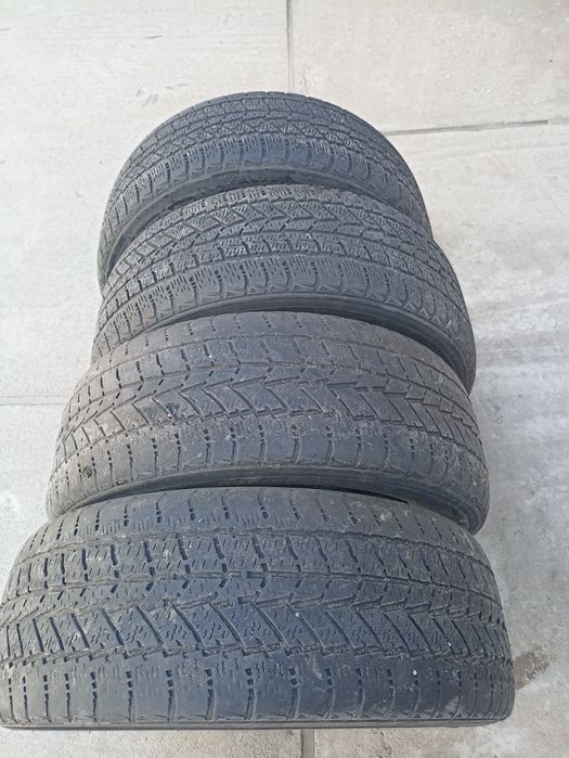 Продам шины 205/55/16