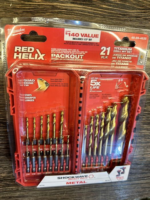 Milwaukee Оригинал Акумуляторым 2 шт по 5 Ампер