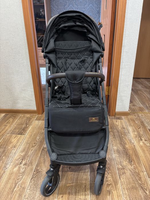 Прогулочная коляска.