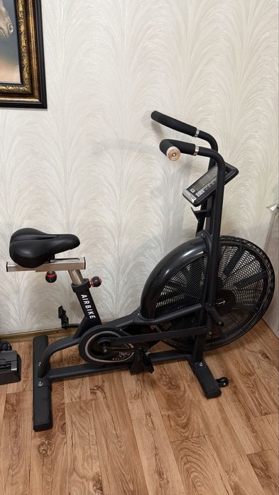 Велотренажёр вертикальный