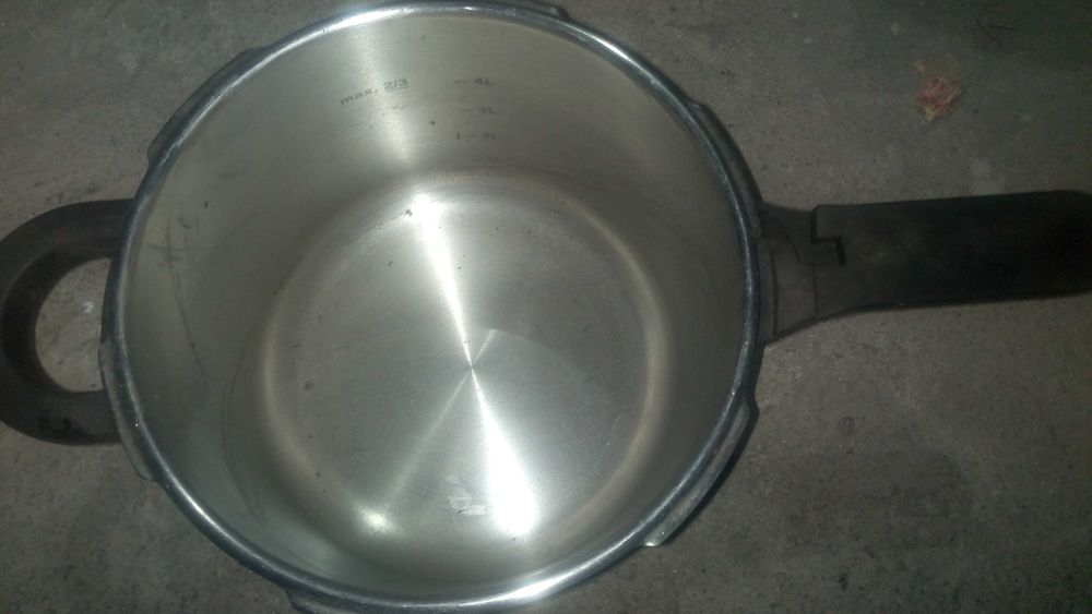 IKEA тиган , касерола и тава