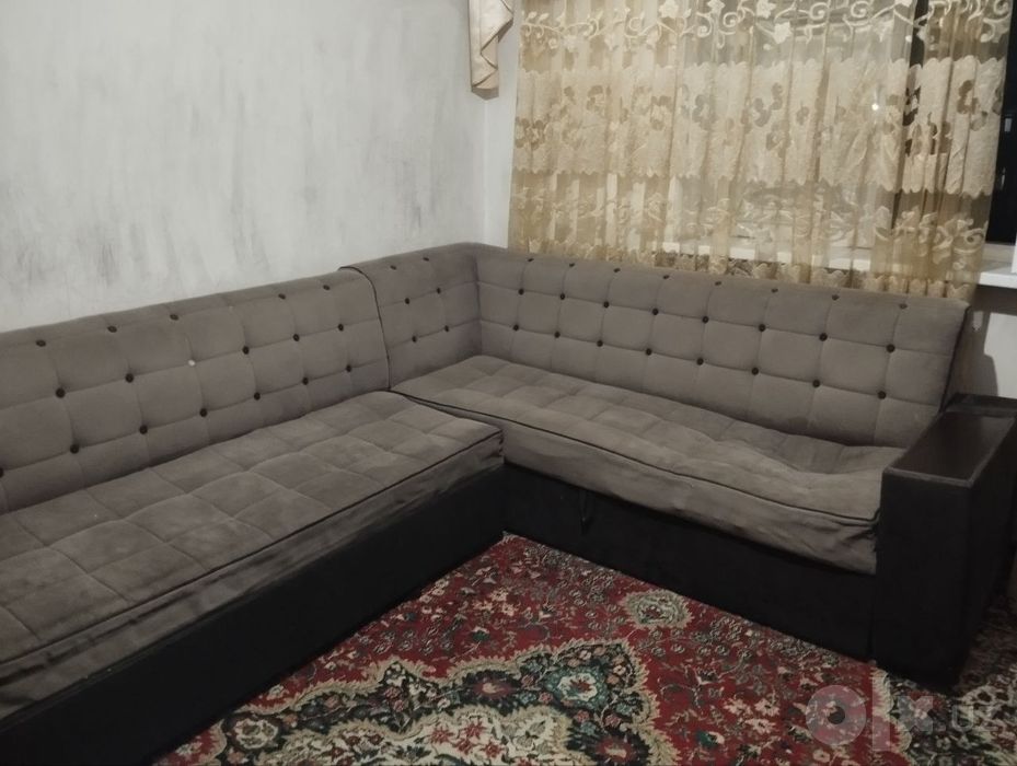 Уголок диван для гостиной