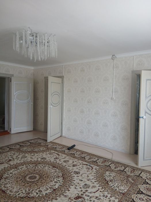 Жоспарлы үлкен үй сатылады