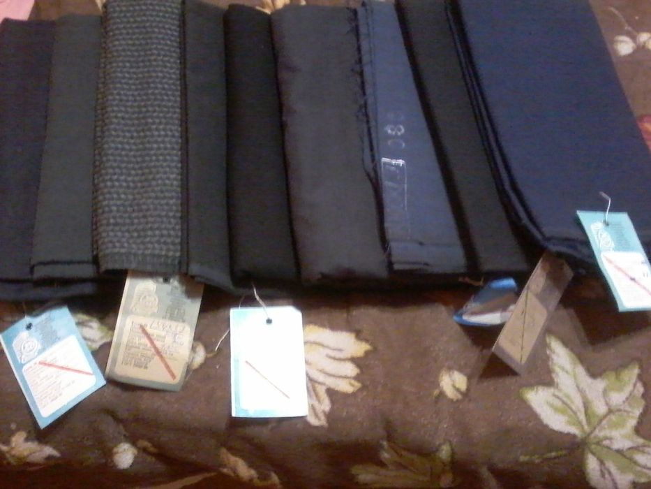 Отрезы.     Тканей.