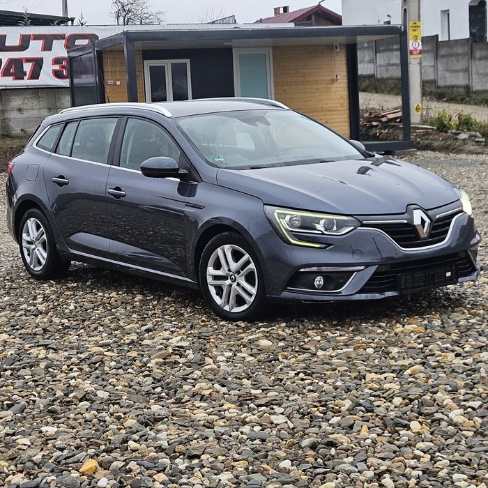 RENAULT MEGANE 2017 •1.5DCI • Automat