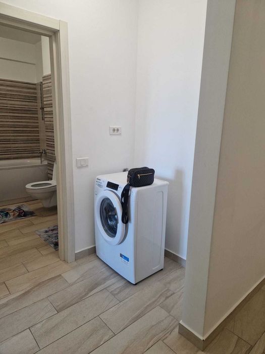 Garsoniera de închiriat Coressi