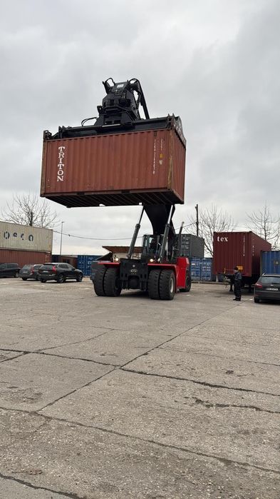 Container maritim sau de tip birou