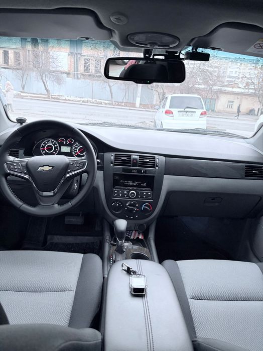 Moshina zor xolati ideal akuratni xaydalgan