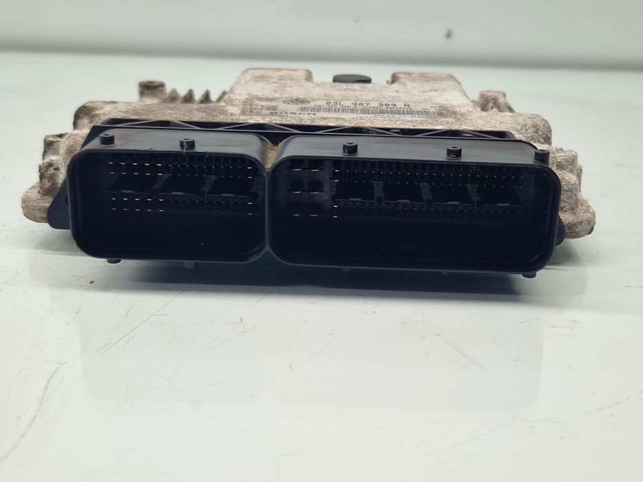 Calculator motor ECU  Volkswagen Passat B7 (362) [Fabr 2010-2014] 03L9