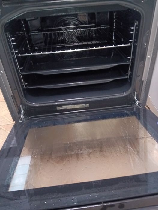 Иноксова свободно стояща печка с керамичен плот Gorenje 2 год.Гаранция