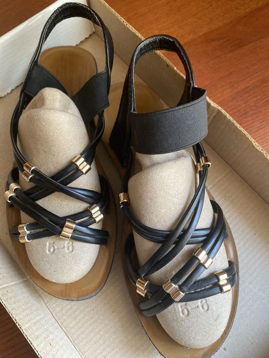 Босоножки летние , женские