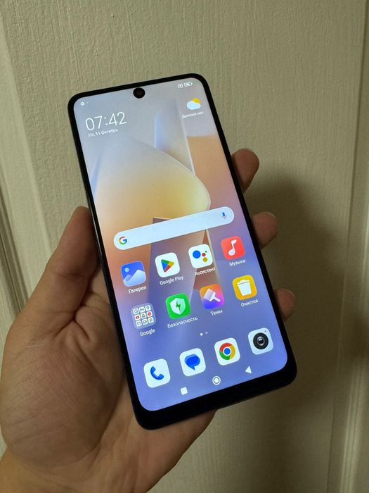 В продаже Redmi Note 12 pro.