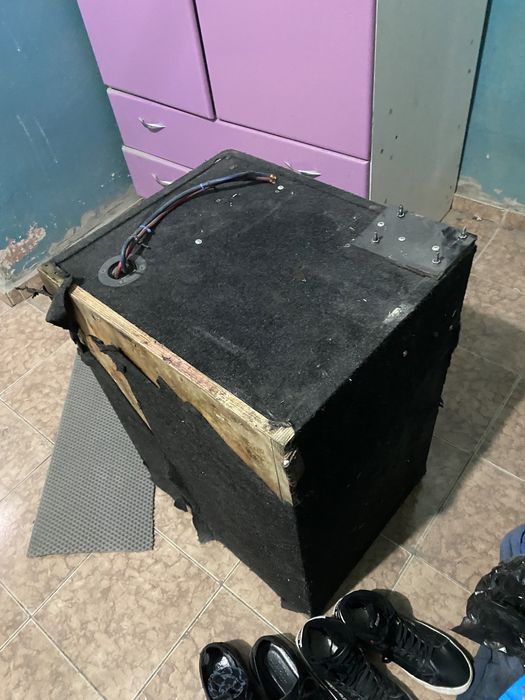 Продам сабвуфер в хорошем состояний