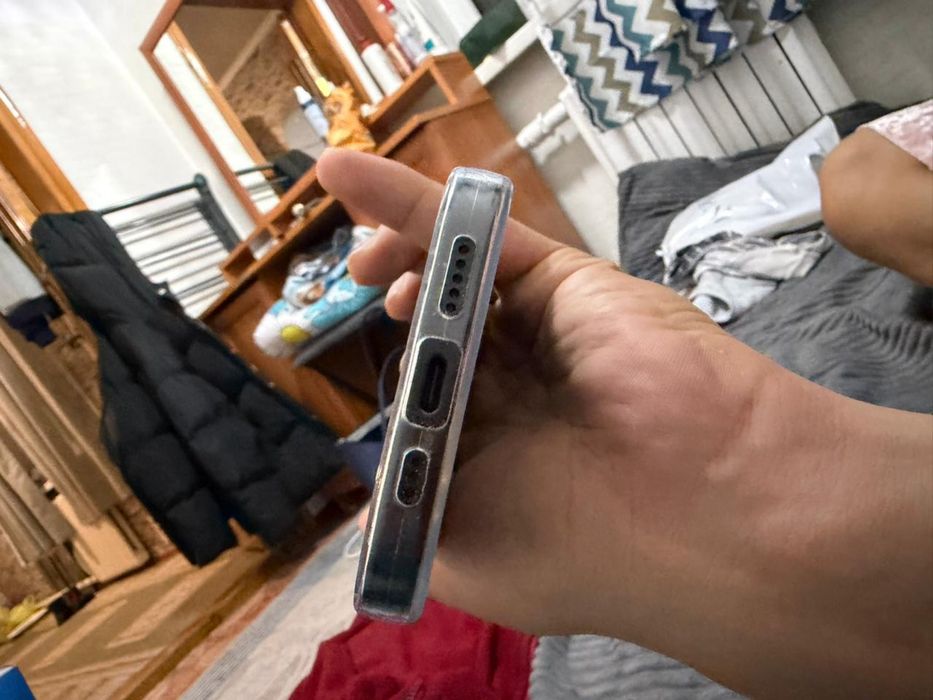 Iphone 16 очень хорошем состояний