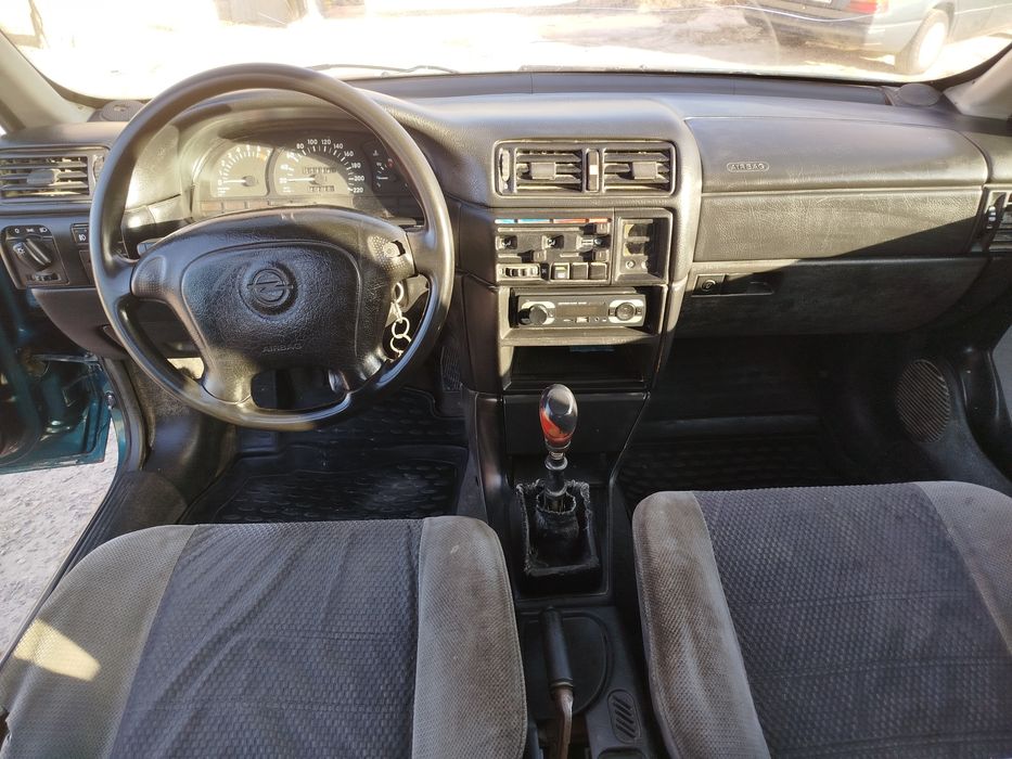 Опел вектра а 1.8