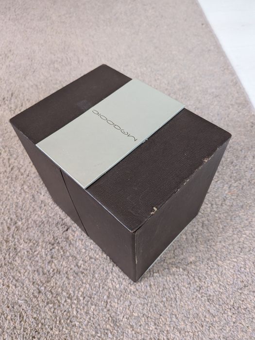 Комплект за сол и пипер на марката Magppie, на известния дизайнер Карим Рашид