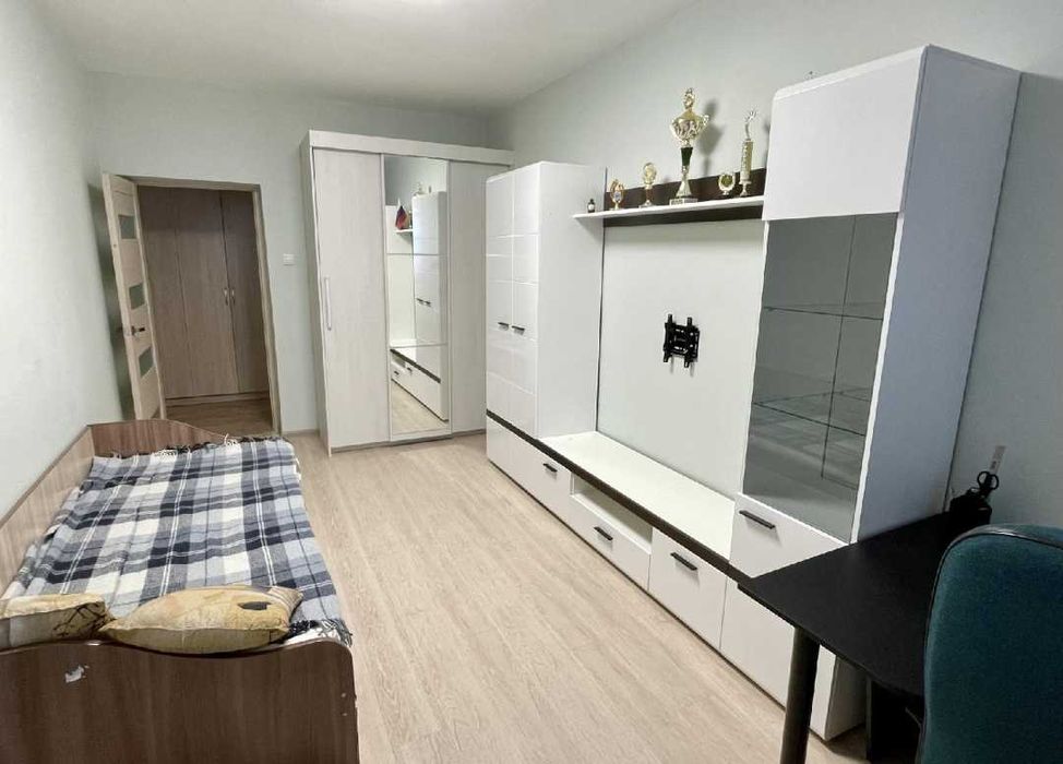 В аренду 3х комнатная кв