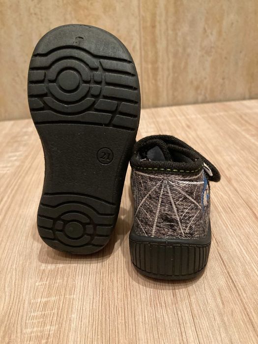 Детски обувки/пантофи