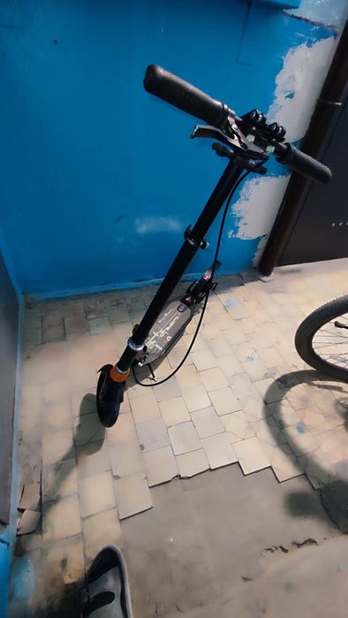 Срочно! Продам почти новый Самокат Urban не электрический