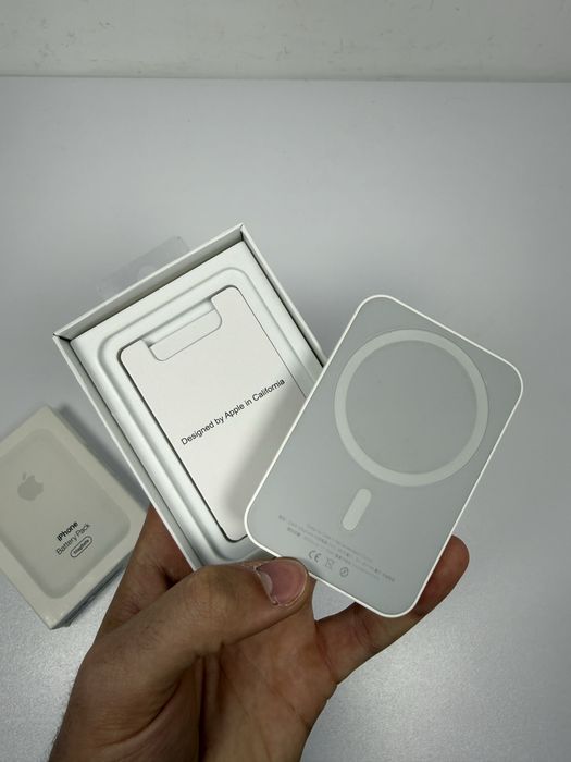 Baterie Externa Apple MagSafe Battery Pack iPhone - Noua/Sigilata 5000 mah