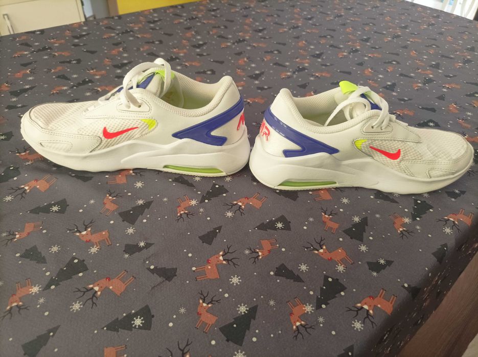 Детски маратонки Nike air max като нови