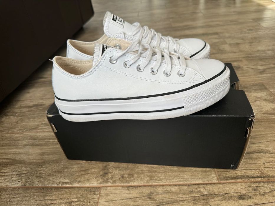 Маратонки Converse