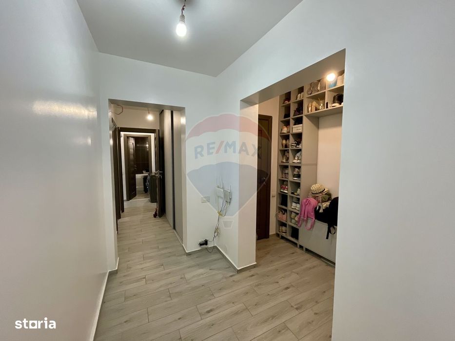 Apartament 3 camere, 80,6 mp, etaj 10 - complet renovat 2023