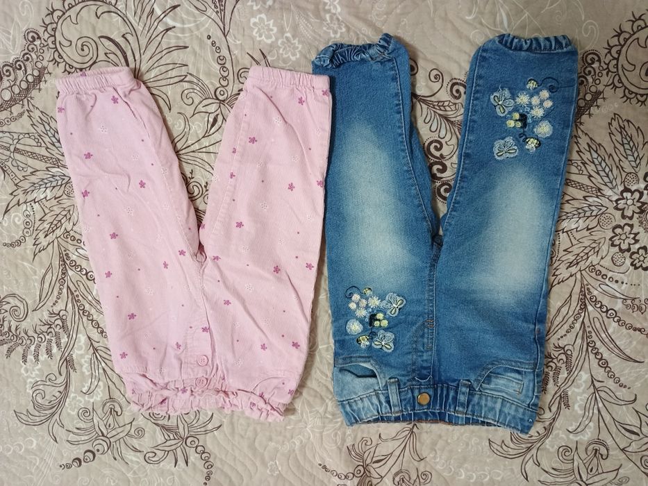 Pantaloni fetița 9-12 luni 2 buc