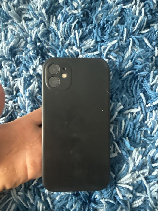 Iphone 11 в отличном состоянии