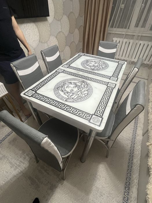 Стол  и стулчики