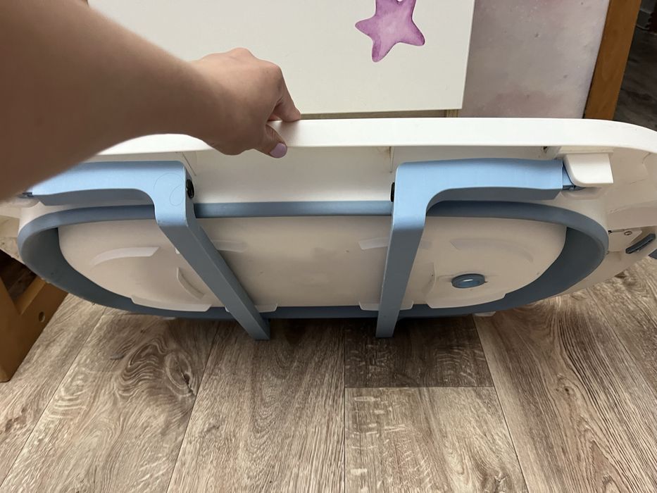 Продам ванночку детскую