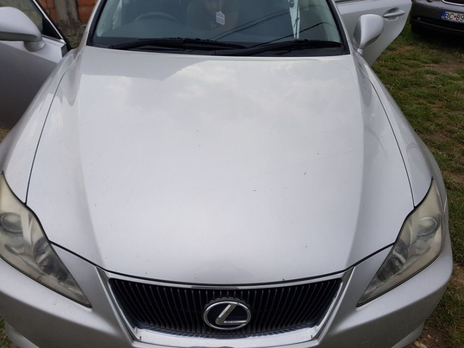 Capota lexus is220 an 2008 impecabila