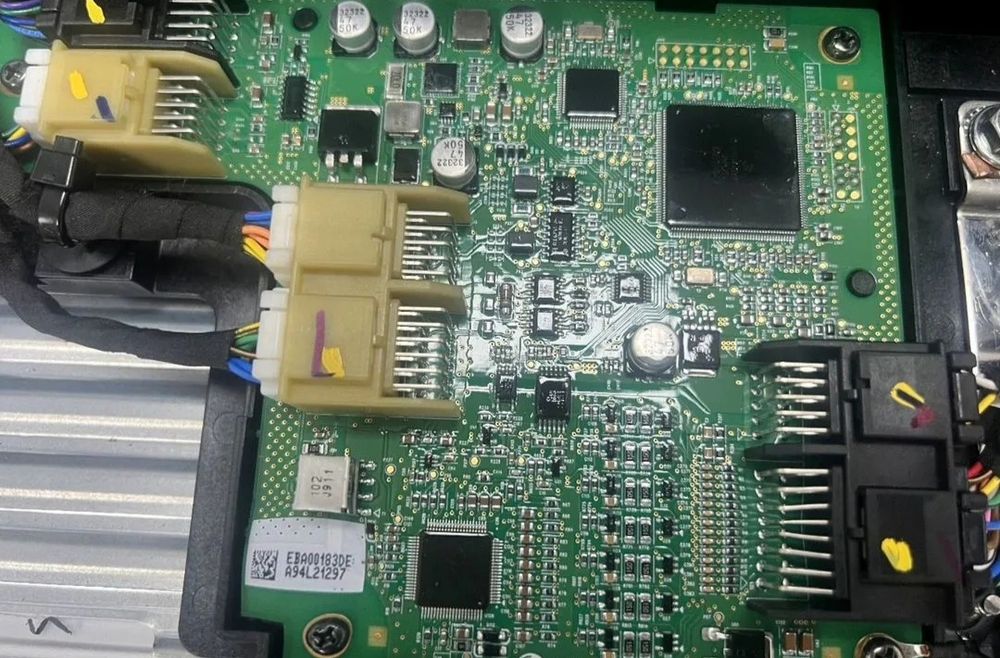 Аккумулятор 48V Audi Q8