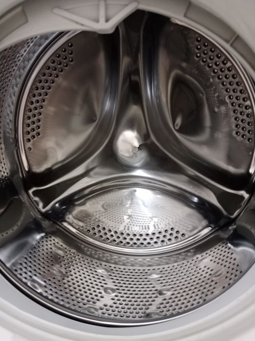 Продаю стиральную машину