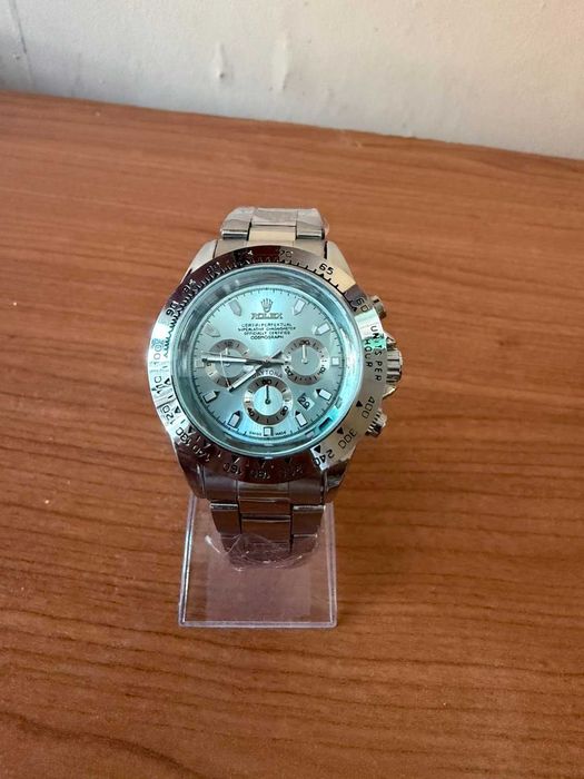 Часовник Rolex .