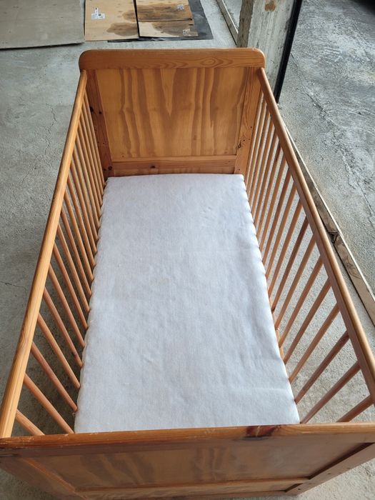 Детска кошара естествено дърво