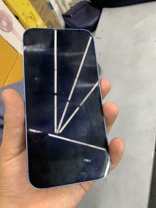 Iphone 13 128 ochilmagan