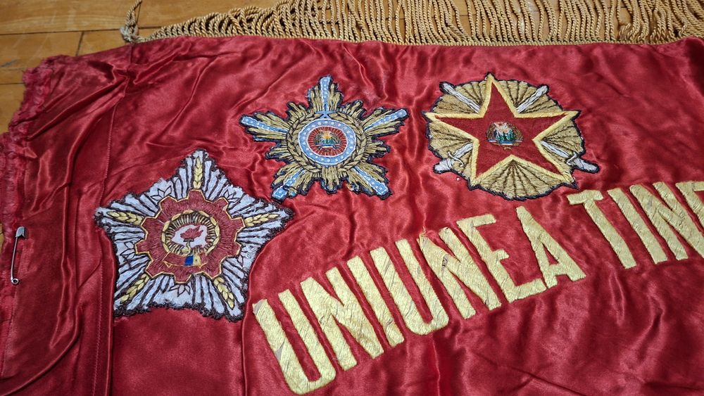 Drapel comunist RSR