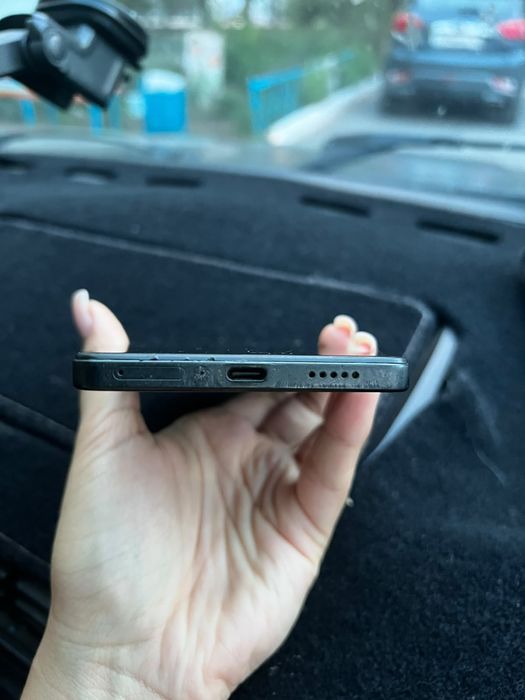 Продам poco x5 pro 5g