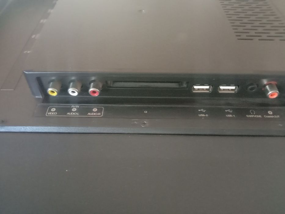 Продам телевизор