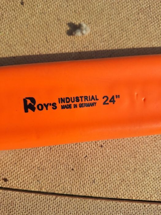 Трубный ключ разводной ключ