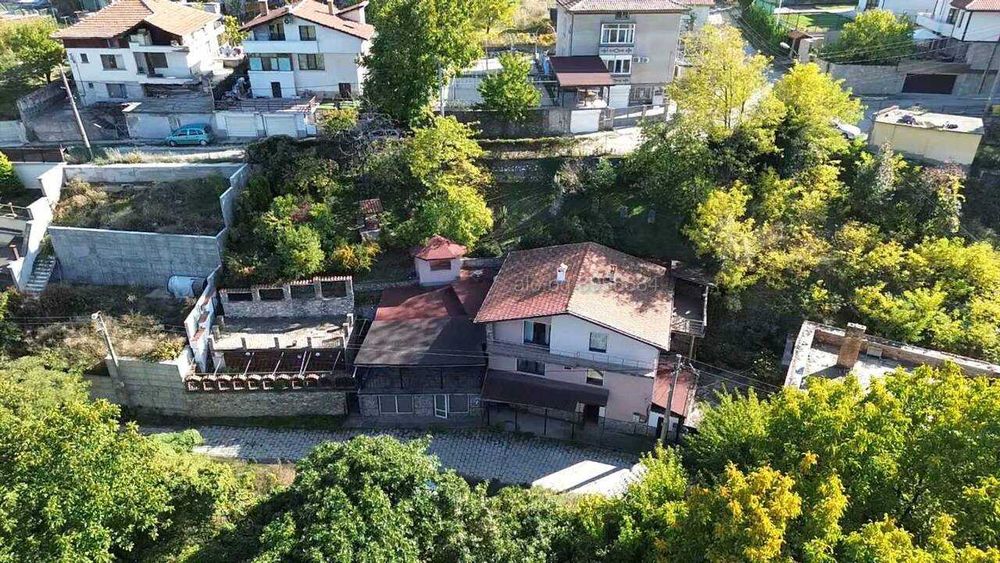 Продава се Къща в с. Марково, Област Пловдив - 350 кв.м за 430 €/кв.м - Снимка #1