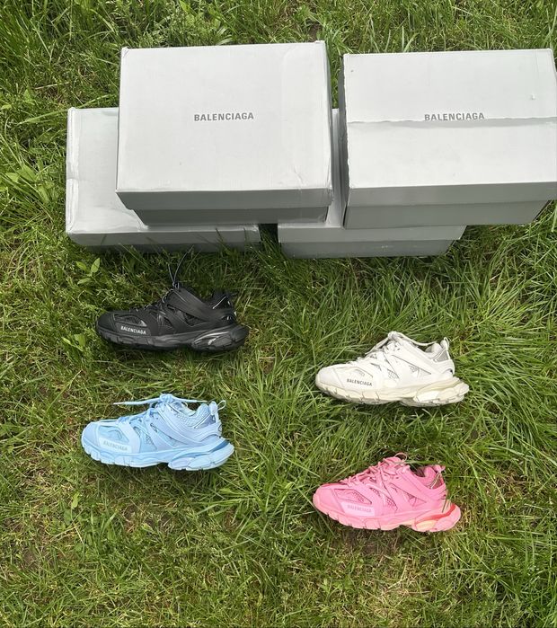 Balenciaga Track / Calitate Premium / Marimi 36-42 / Baby Blue , Roz , Negru , Alb / 2026