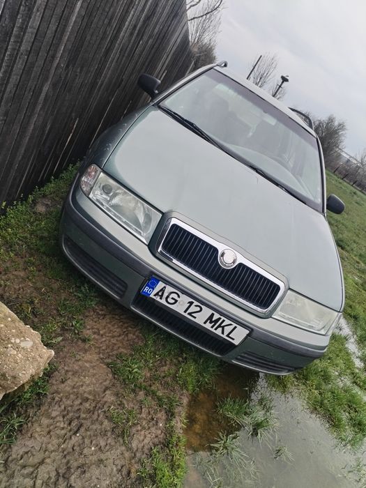 Mașina Skoda dezmembrări
