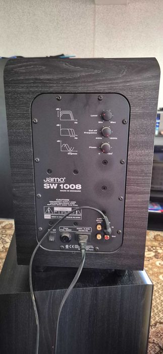 Аудио система JAMO